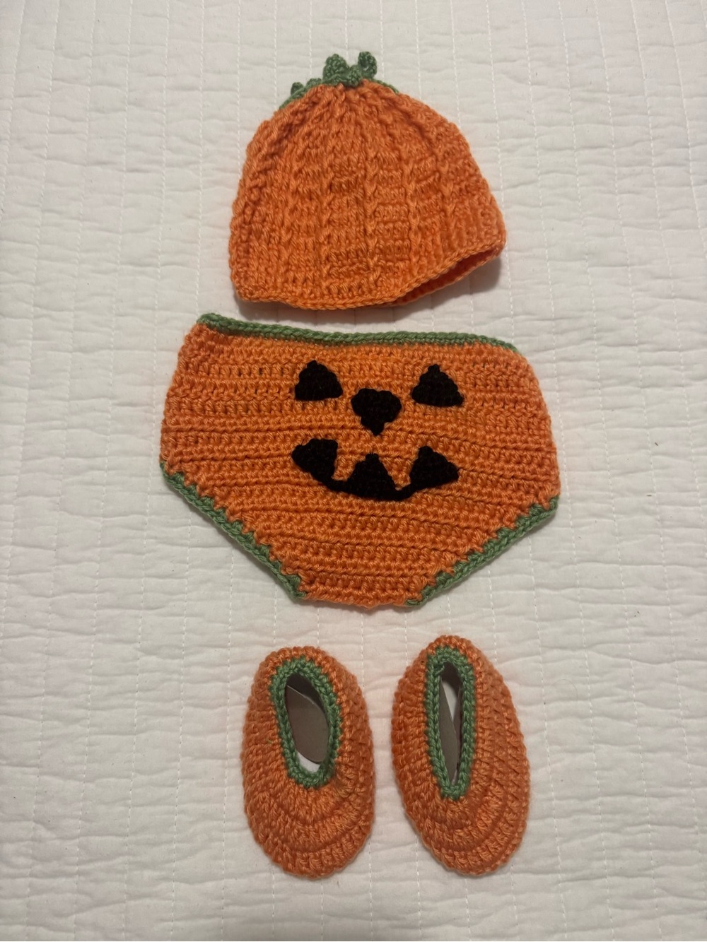 EUC Knit Crochet Orange Jack-O-Lantern Baby Costume